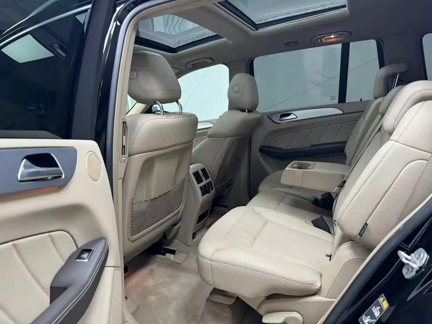 Mercedes-Benz GL-Class 2015 GL 400 4MATIC Dynamic — миниатюра 6
