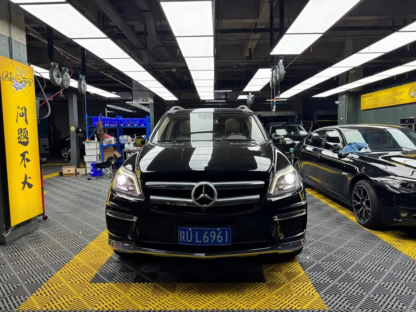 Mercedes-Benz GL-Class 2013 GL 500 4MATIC — миниатюра 2