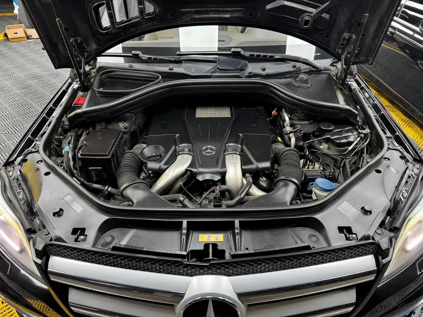 Mercedes-Benz GL-Class 2013 GL 500 4MATIC — миниатюра 11