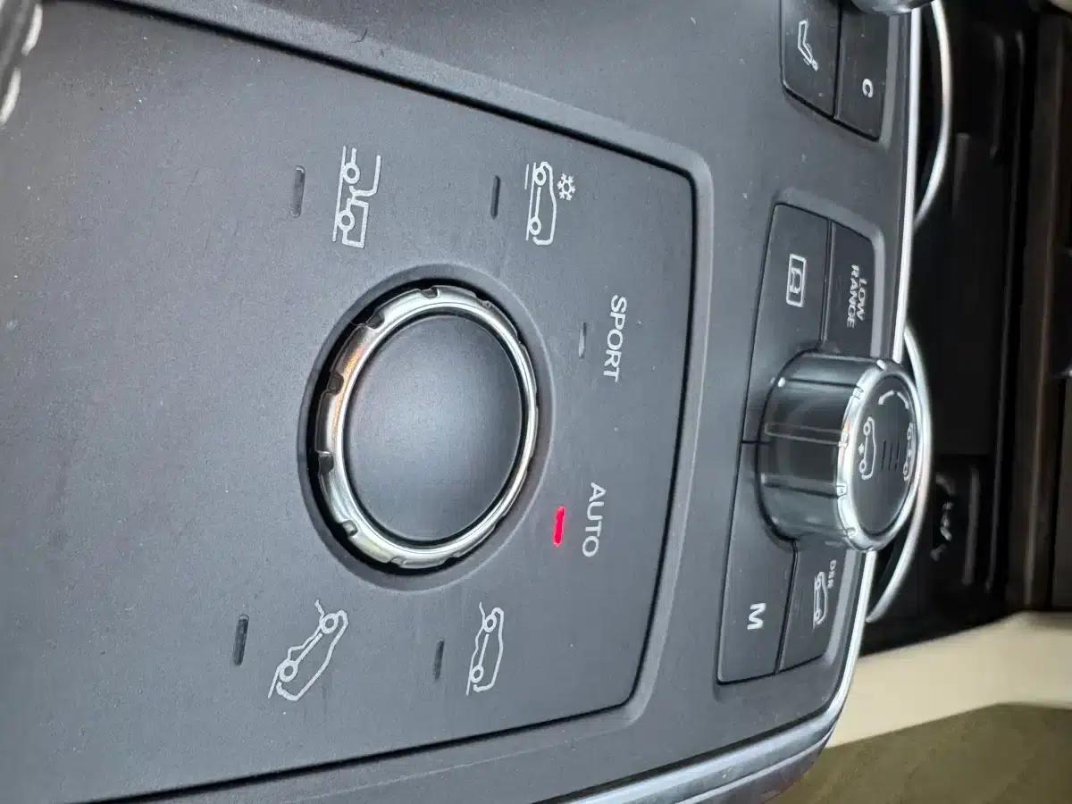 Mercedes-Benz GL-Class 2013 GL 500 4MATIC — миниатюра 14