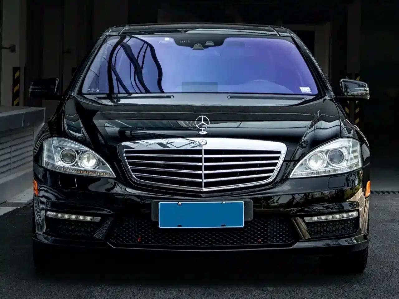 2010 Mercedes-Benz S-Class AMG S 63 — миниатюра 2