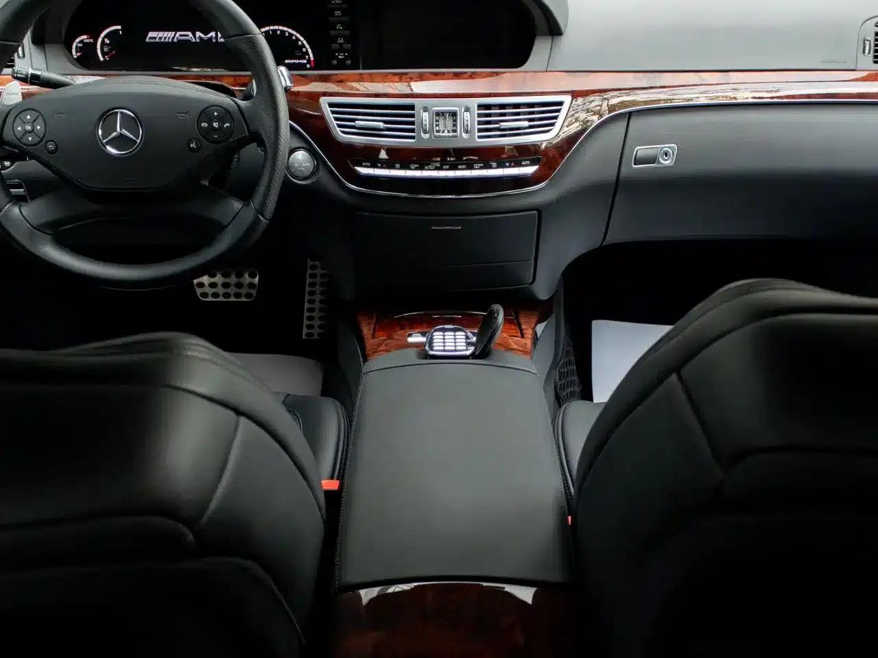 2010 Mercedes-Benz S-Class AMG S 63 — миниатюра 14