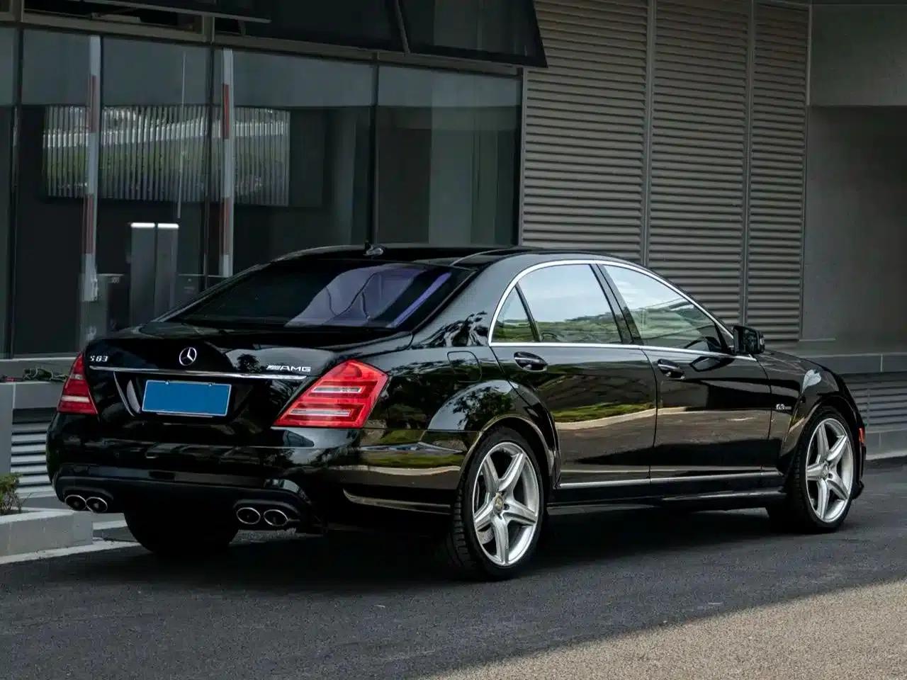 2010 Mercedes-Benz S-Class AMG S 63 — миниатюра 5