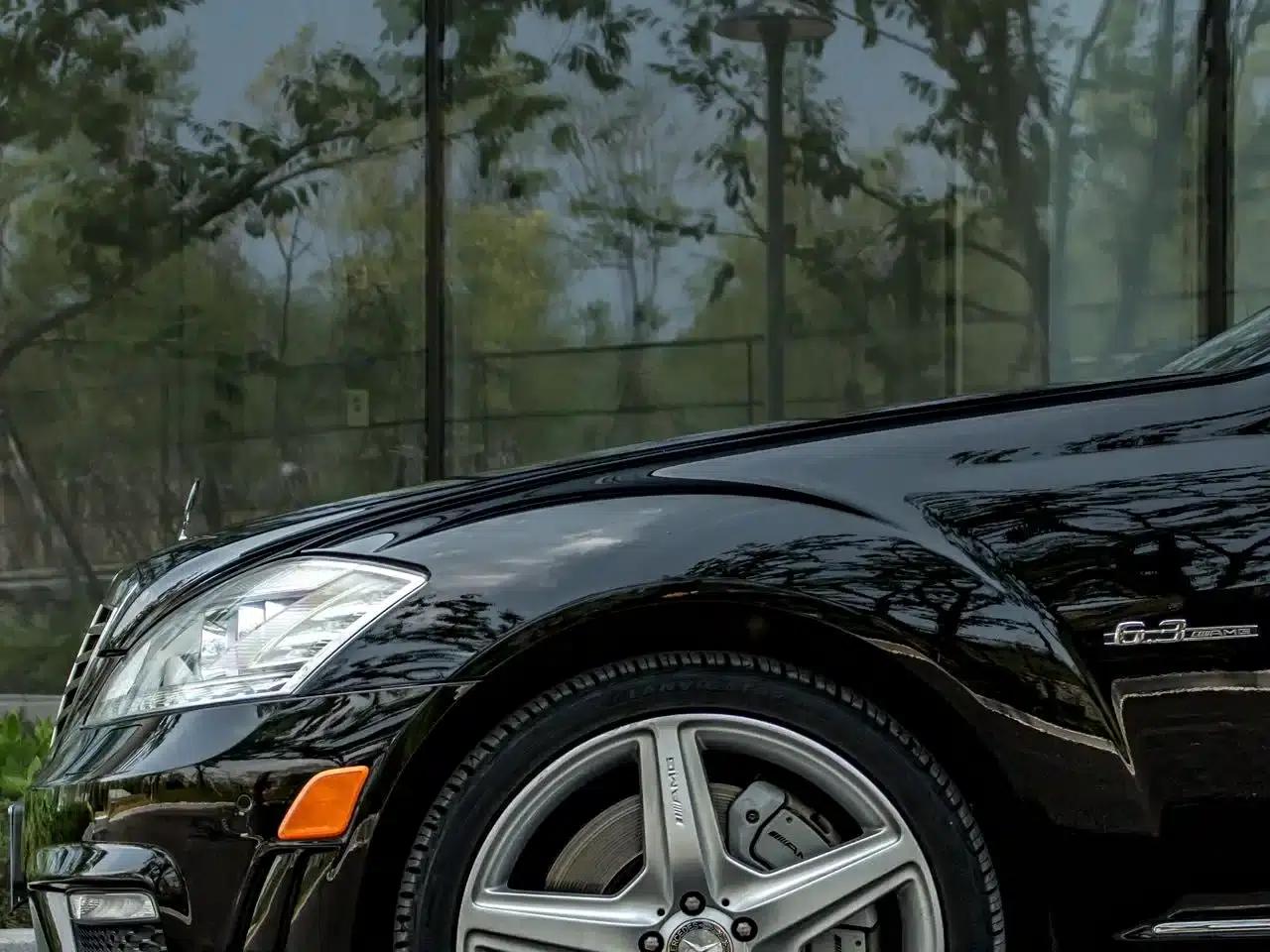 2010 Mercedes-Benz S-Class AMG S 63 — миниатюра 7