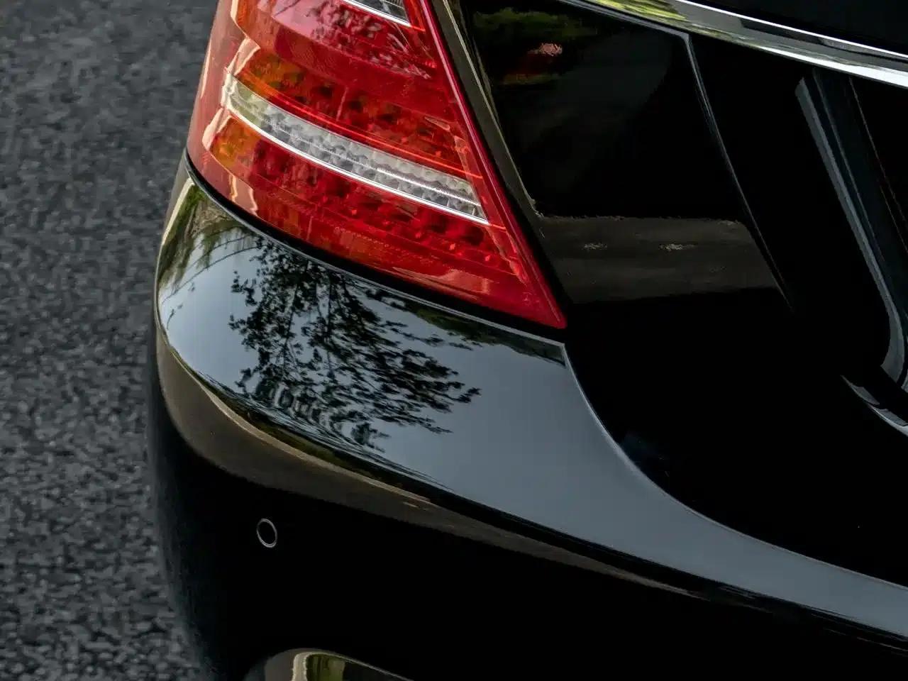 2010 Mercedes-Benz S-Class AMG S 63 — миниатюра 8