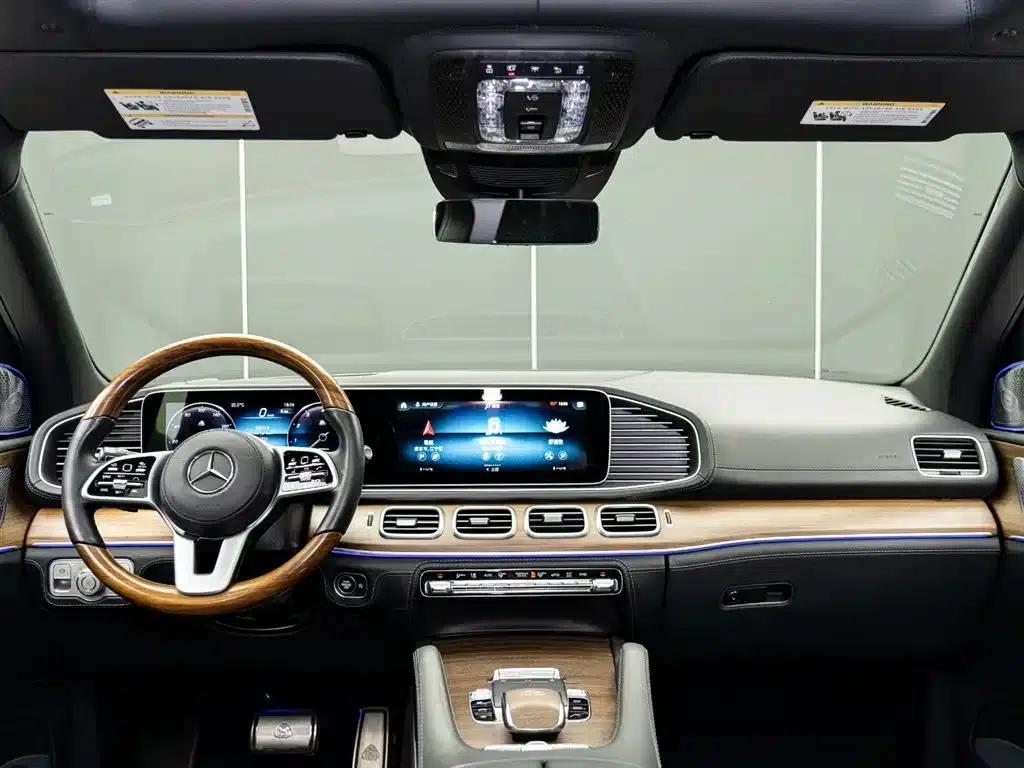 2021 Maybach GLS 600 4MATIC Premium Edition — миниатюра 13