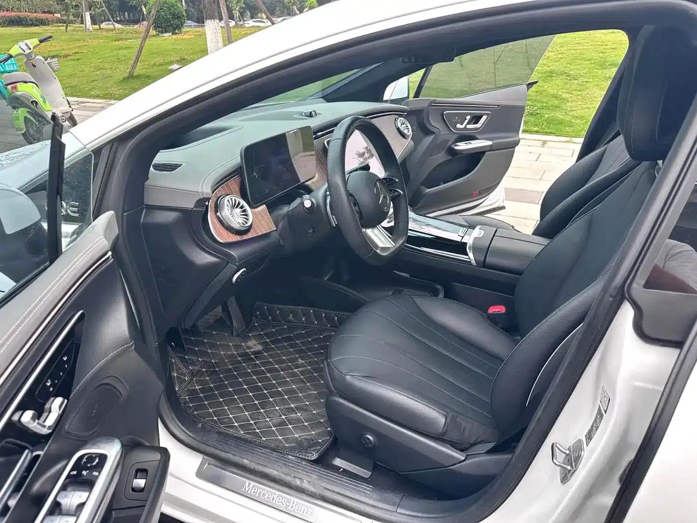 Mercedes-Benz EQE 2022 350 Luxury Edition — миниатюра 6