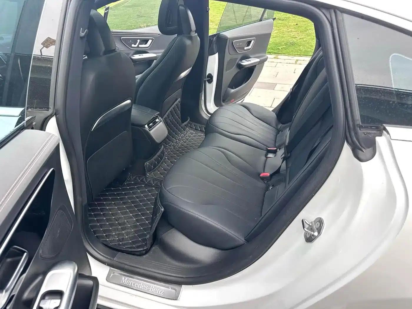 Mercedes-Benz EQE 2022 350 Luxury Edition — миниатюра 7