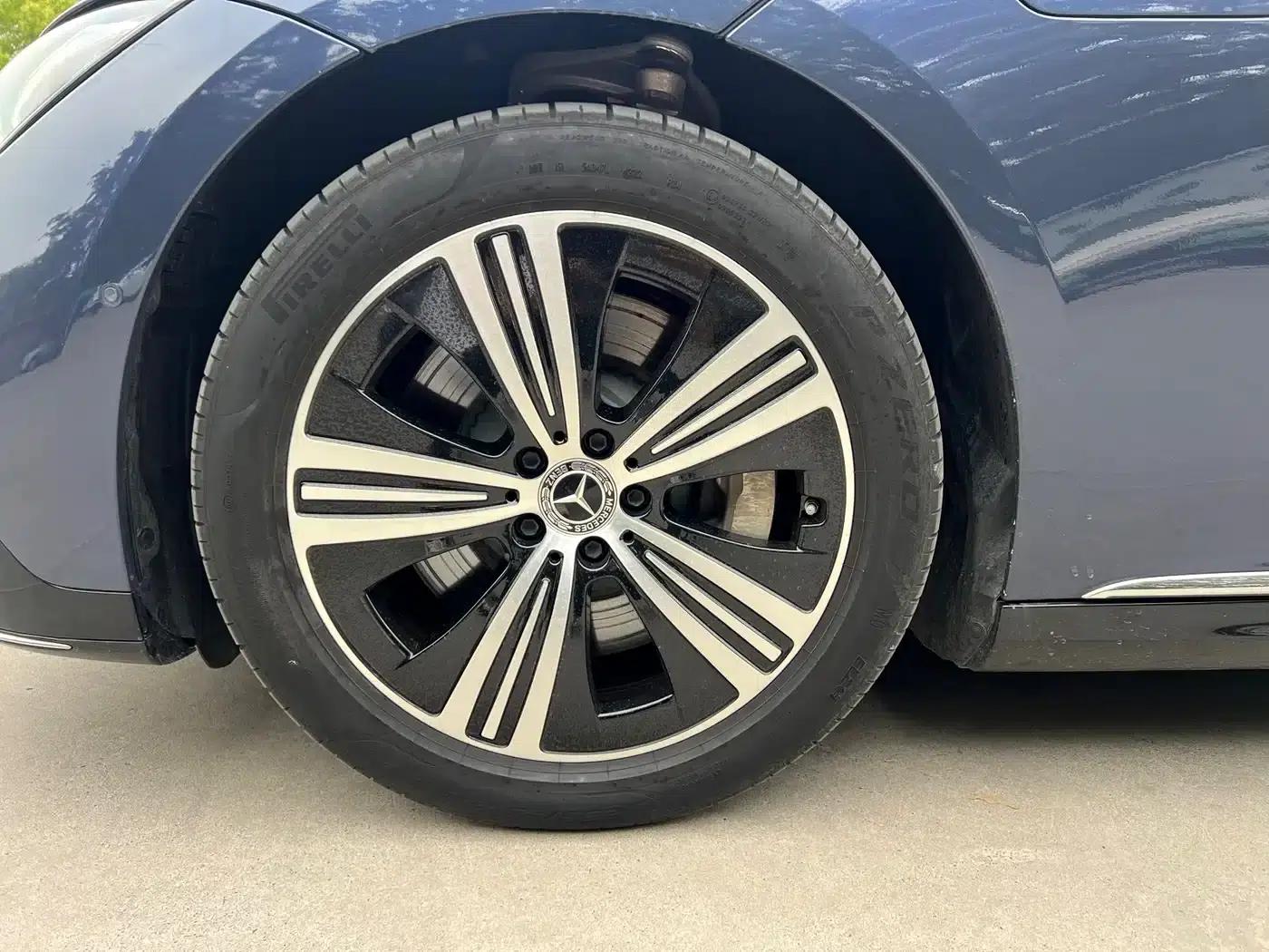 Mercedes-Benz EQE 2022 350 Luxury Edition — миниатюра 13