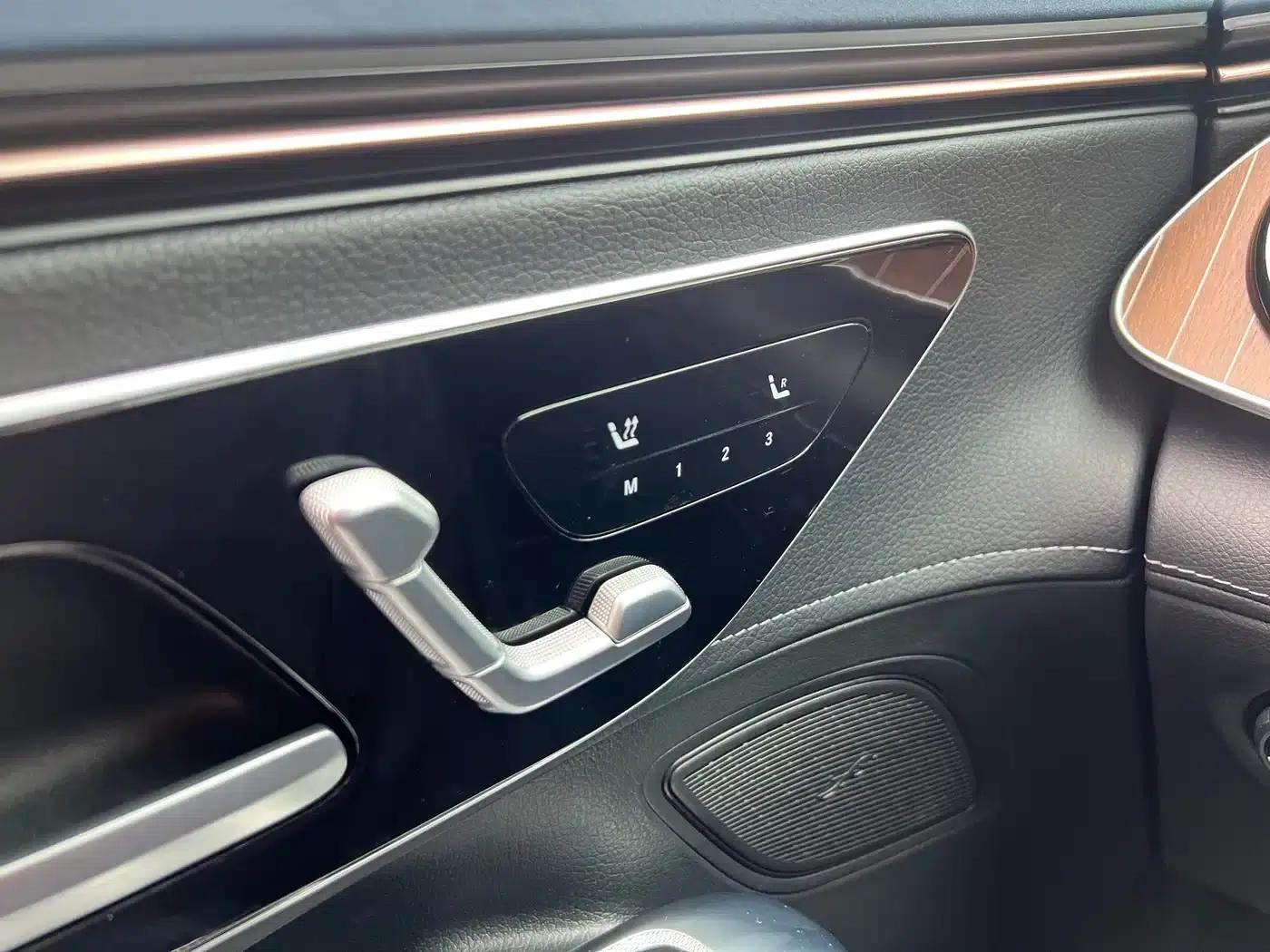 Mercedes-Benz EQE 2022 350 Luxury Edition — миниатюра 20