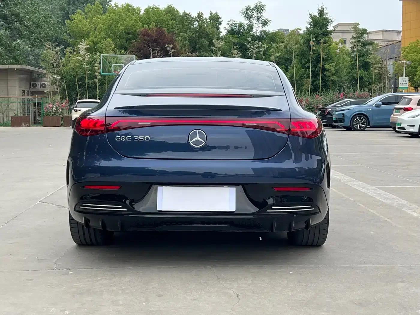 Mercedes-Benz EQE 2022 350 Luxury Edition — миниатюра 4