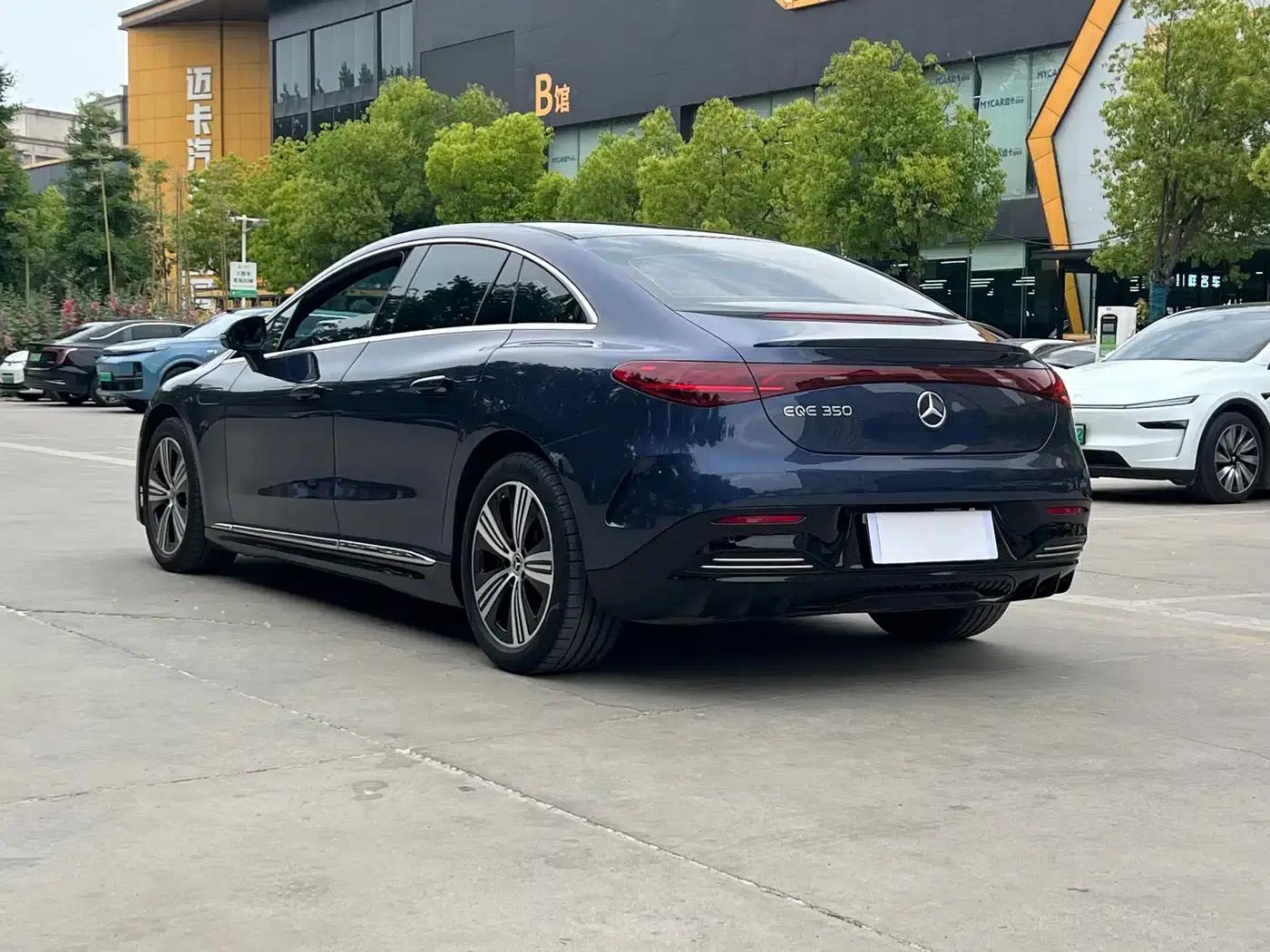 Mercedes-Benz EQE 2022 350 Luxury Edition — миниатюра 6