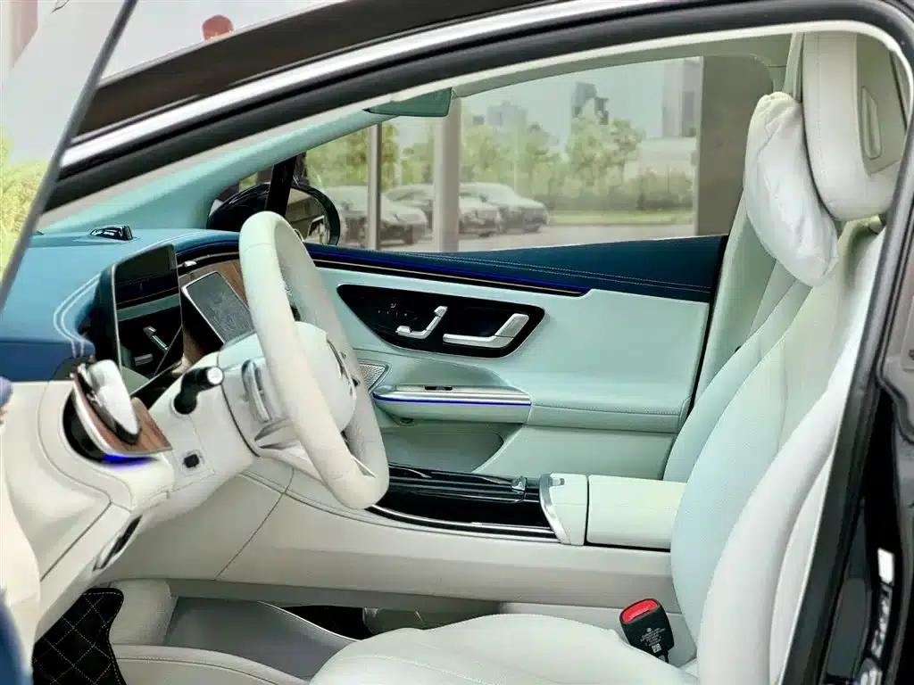 Mercedes-Benz EQE 2025 500 4MATIC Luxury Edition — миниатюра 6