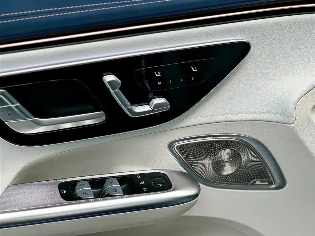 Mercedes-Benz EQE 2025 500 4MATIC Luxury Edition — миниатюра 8
