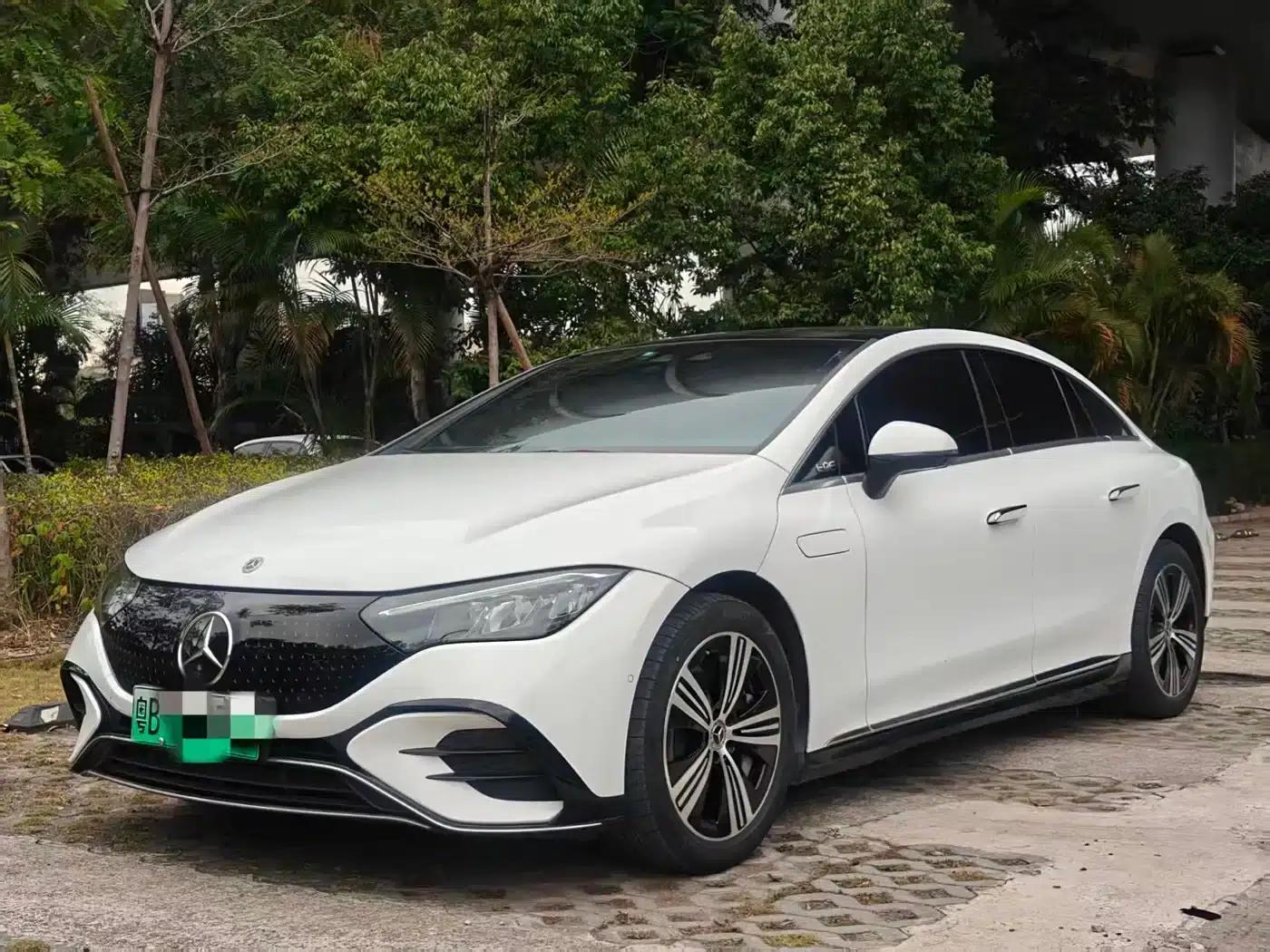 Mercedes-Benz EQE 2022 350 Luxury Edition — миниатюра 4