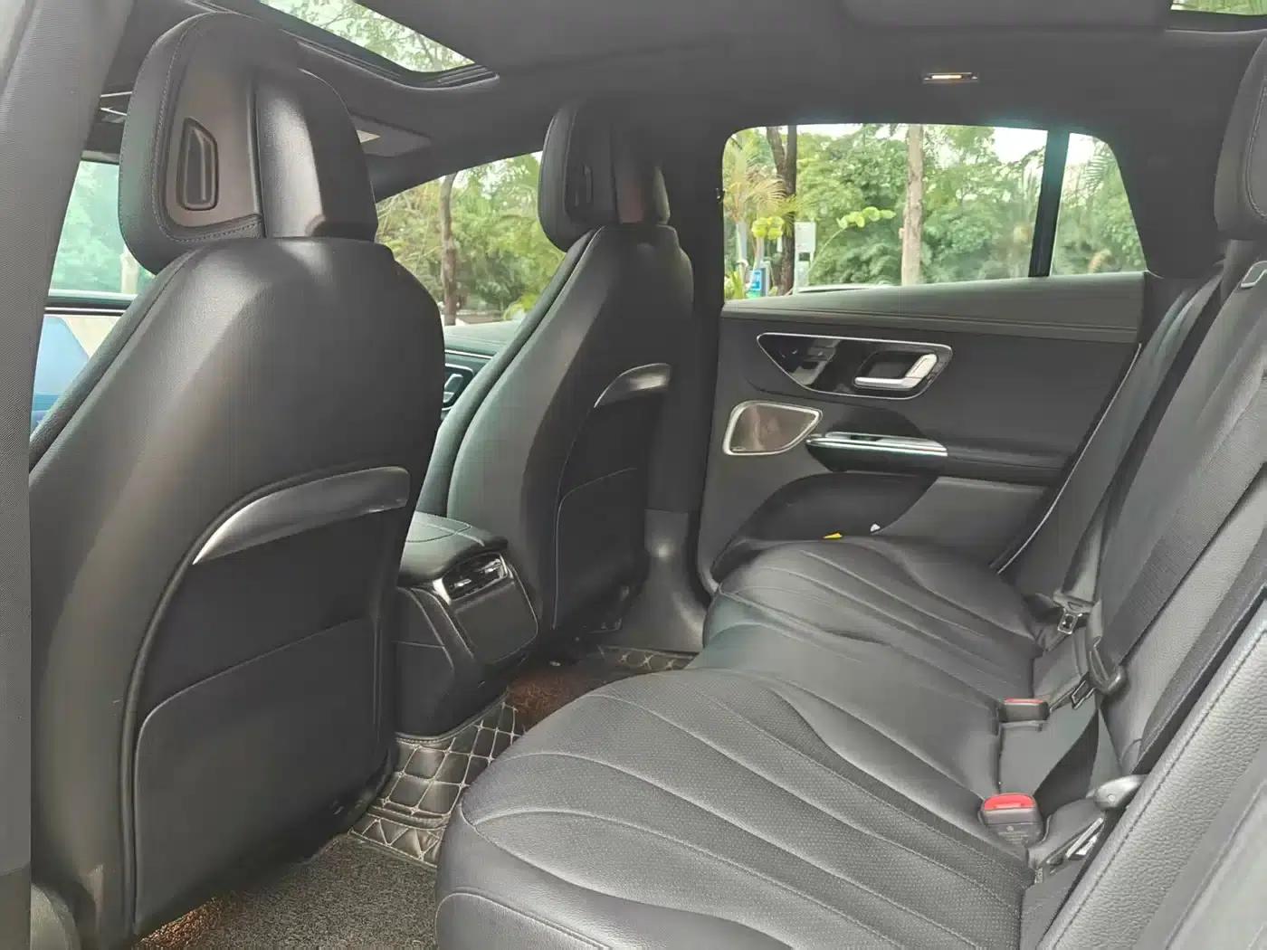 Mercedes-Benz EQE 2022 350 Luxury Edition — миниатюра 6