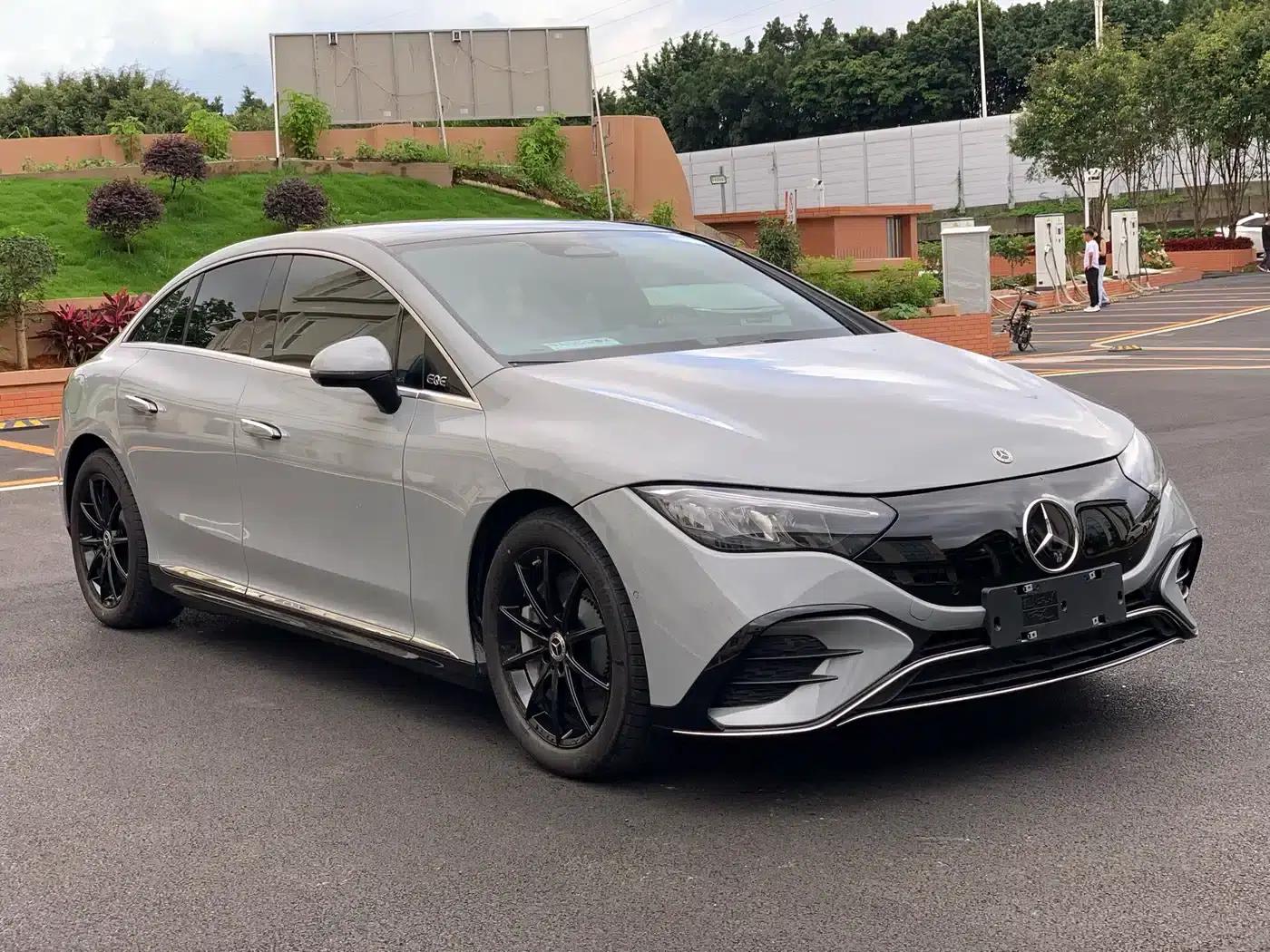 Mercedes-Benz EQE 2022 350 Pioneer Edition — миниатюра 3