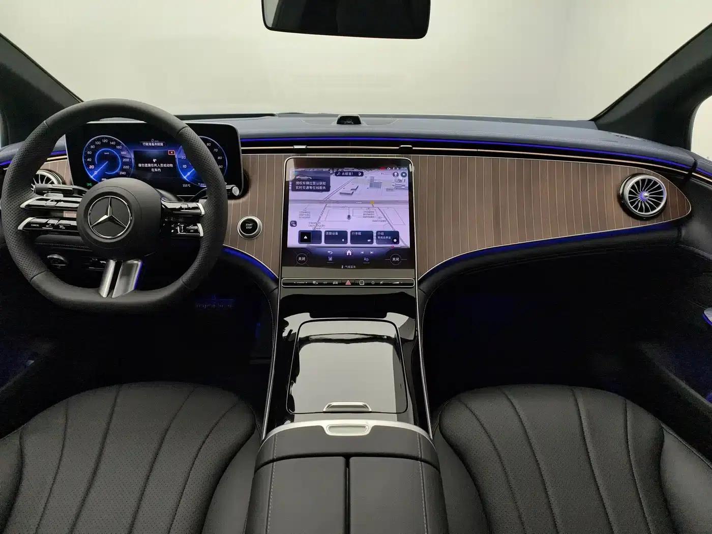 Mercedes-Benz EQE 2025 500 4MATIC Luxury Edition — миниатюра 11