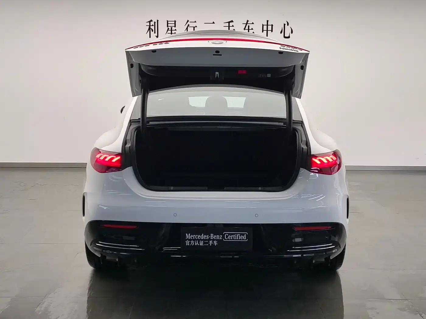Mercedes-Benz EQE 2025 500 4MATIC Luxury Edition — миниатюра 21