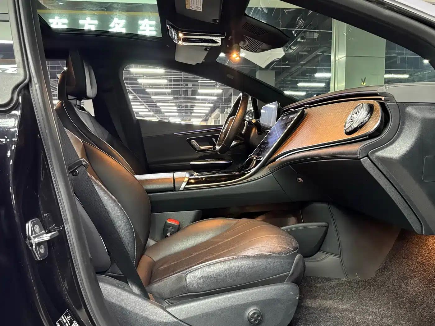 Mercedes-Benz EQE 2022 350 Luxury Edition — миниатюра 16