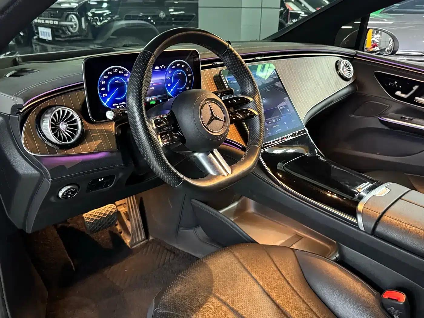 Mercedes-Benz EQE 2022 350 Luxury Edition — миниатюра 9