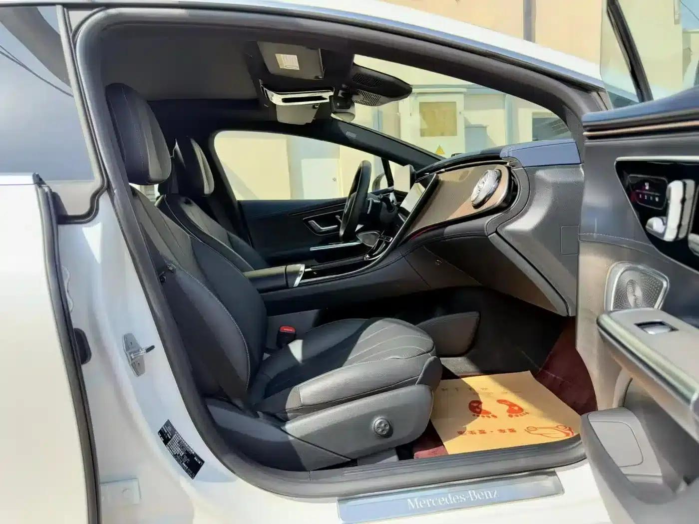 Mercedes-Benz EQE 2022 350 Luxury Edition — миниатюра 6