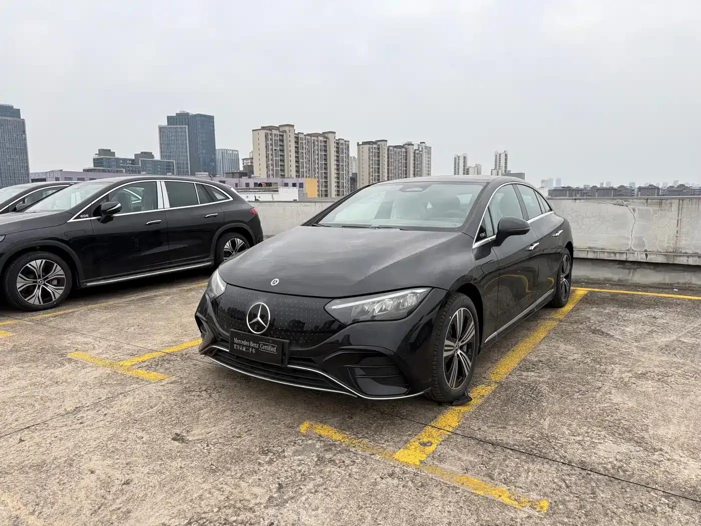 Mercedes-Benz EQE 2025 500 4MATIC Luxury Edition — миниатюра 1