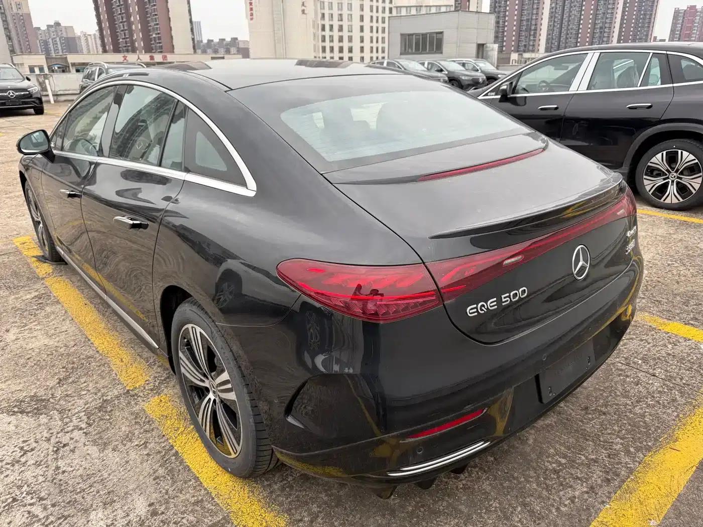 Mercedes-Benz EQE 2025 500 4MATIC Luxury Edition — миниатюра 6