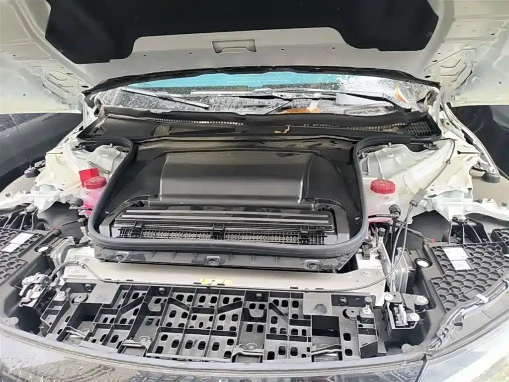 Mercedes-Benz EQE 2025 500 4MATIC Pioneer Edition — миниатюра 20