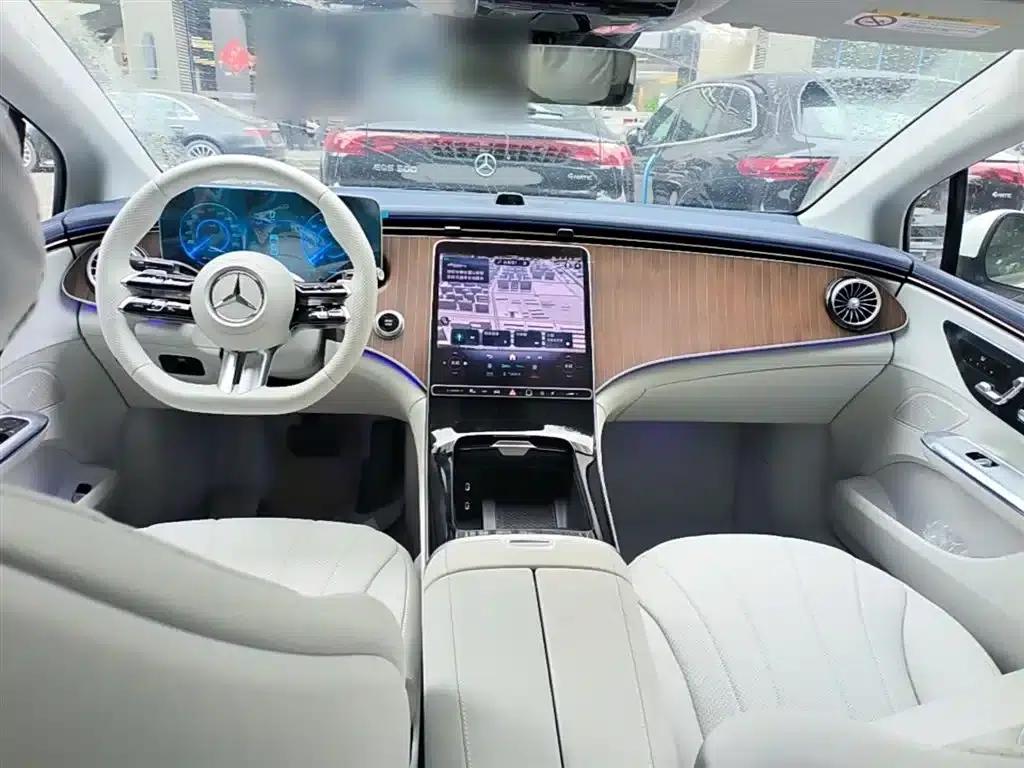 Mercedes-Benz EQE 2025 500 4MATIC Pioneer Edition — миниатюра 10