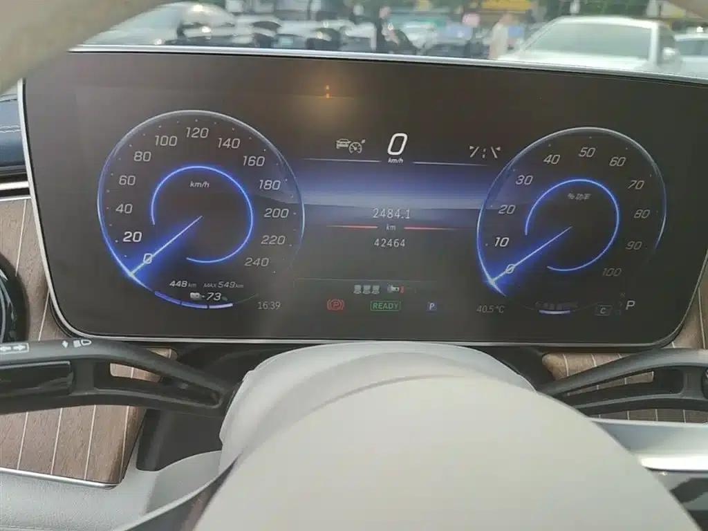 Mercedes-Benz EQE 2022 350 Pioneer Edition — миниатюра 12