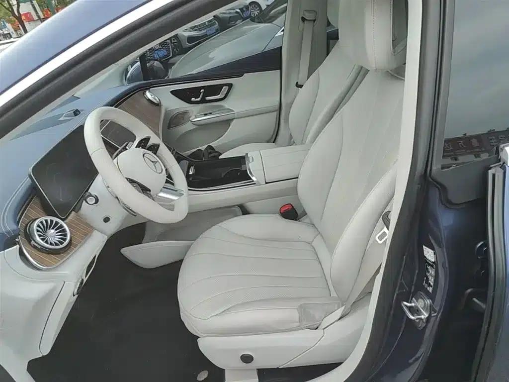 Mercedes-Benz EQE 2022 350 Pioneer Edition — миниатюра 15