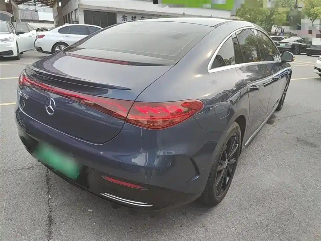 Mercedes-Benz EQE 2022 350 Pioneer Edition — миниатюра 7