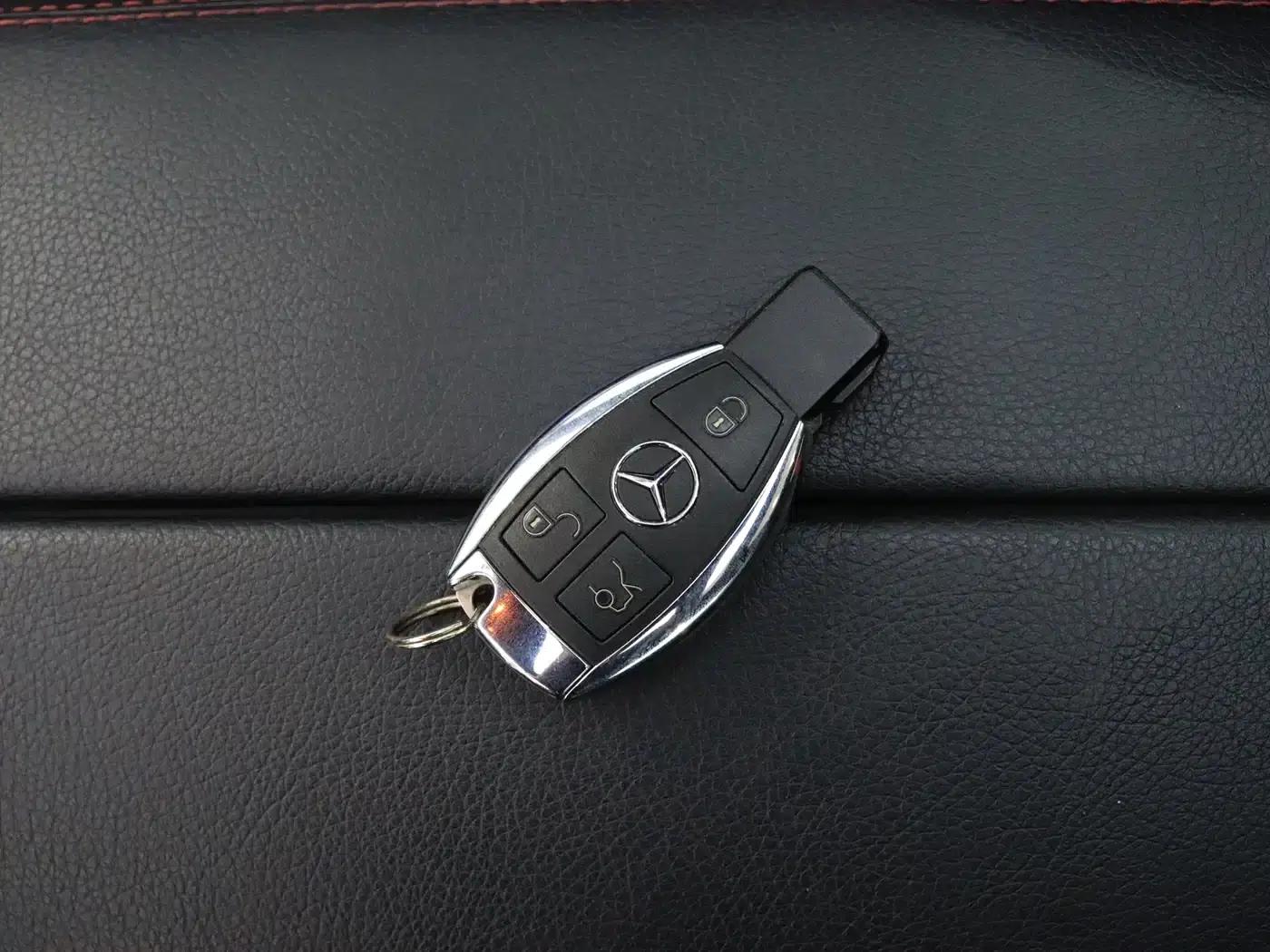 2017 Mercedes-Benz GLC AMG 43 4MATIC — миниатюра 18
