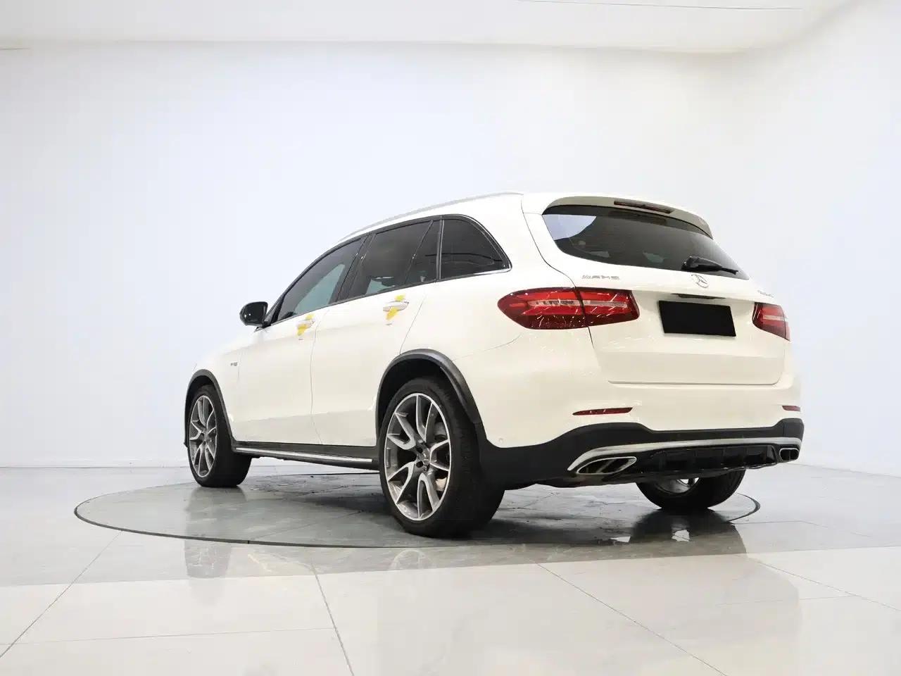 2017 Mercedes-Benz GLC AMG 43 4MATIC — миниатюра 3