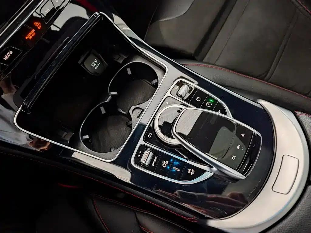 2017 Mercedes-Benz GLC AMG 43 4MATIC — миниатюра 13