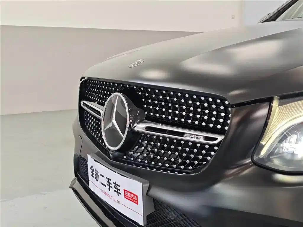 2017 Mercedes-Benz GLC AMG 43 4MATIC — миниатюра 24