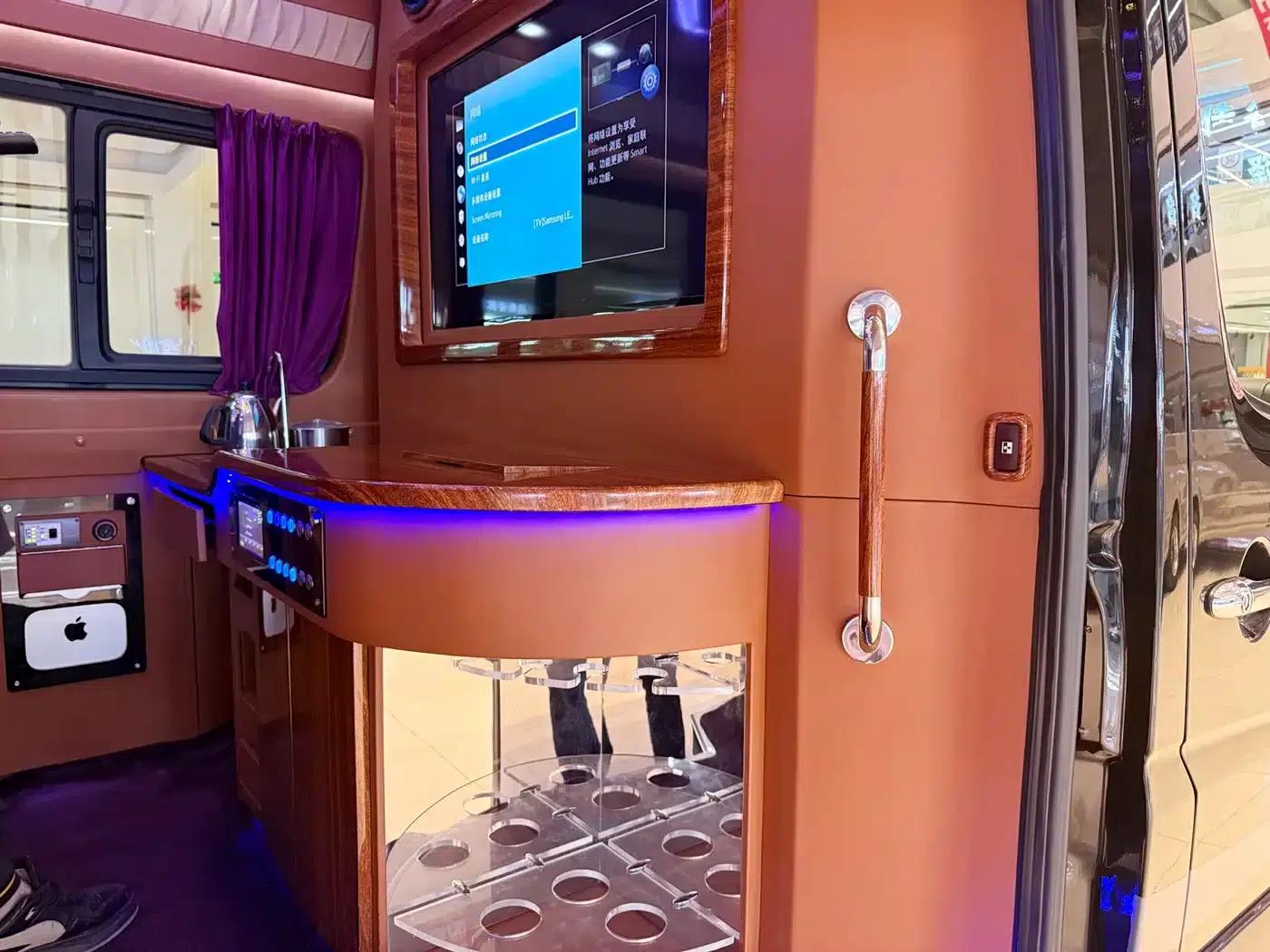 2015 Sprinter 3.5L Automatic — миниатюра 5