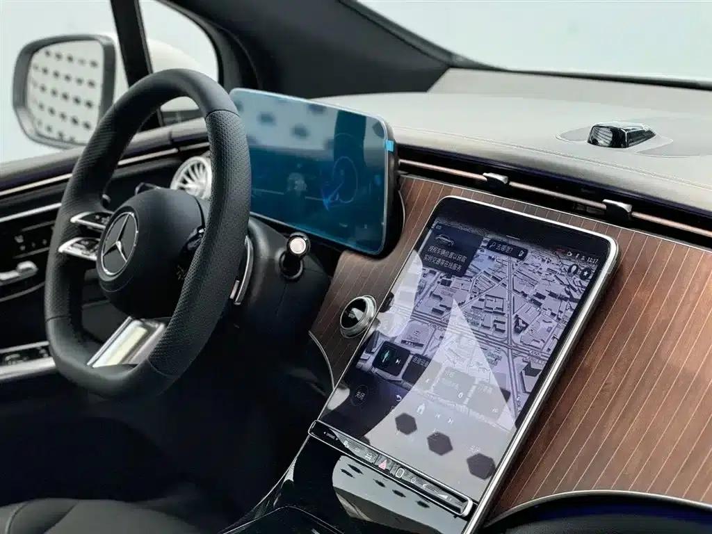Mercedes-Benz EQE SUV 2024 500 4MATIC Pioneer Edition — миниатюра 9