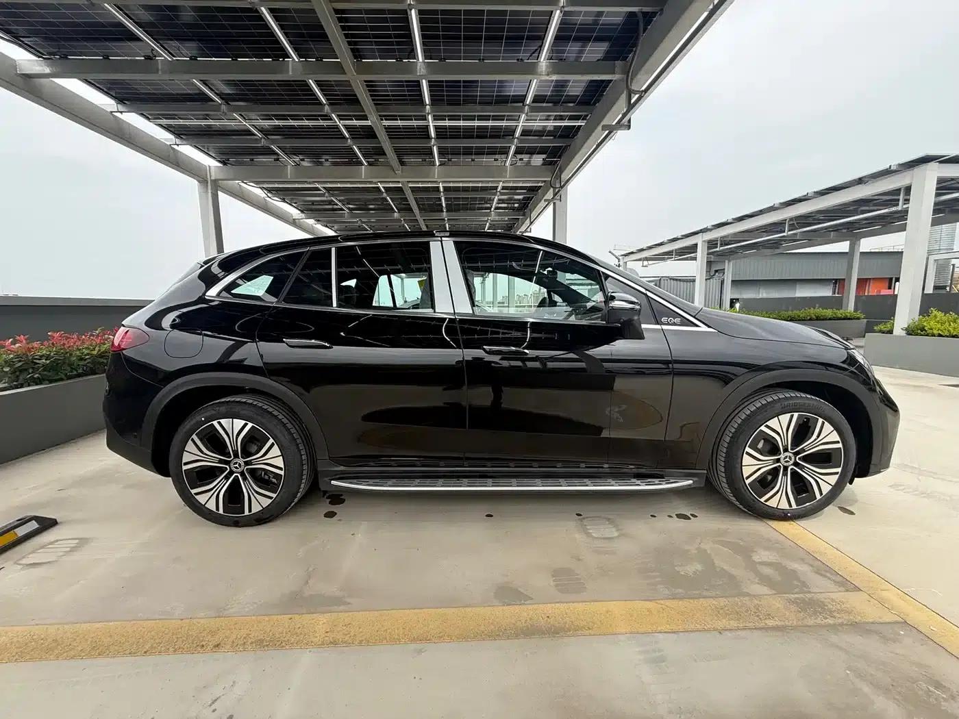 Mercedes-Benz EQE SUV 2024 500 4MATIC Luxury Edition — миниатюра 3