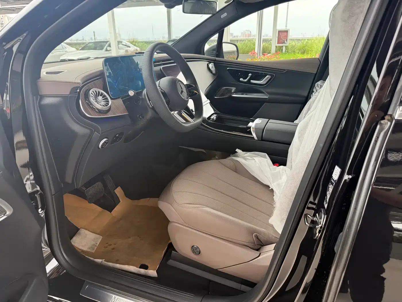 Mercedes-Benz EQE SUV 2024 500 4MATIC Luxury Edition — миниатюра 10