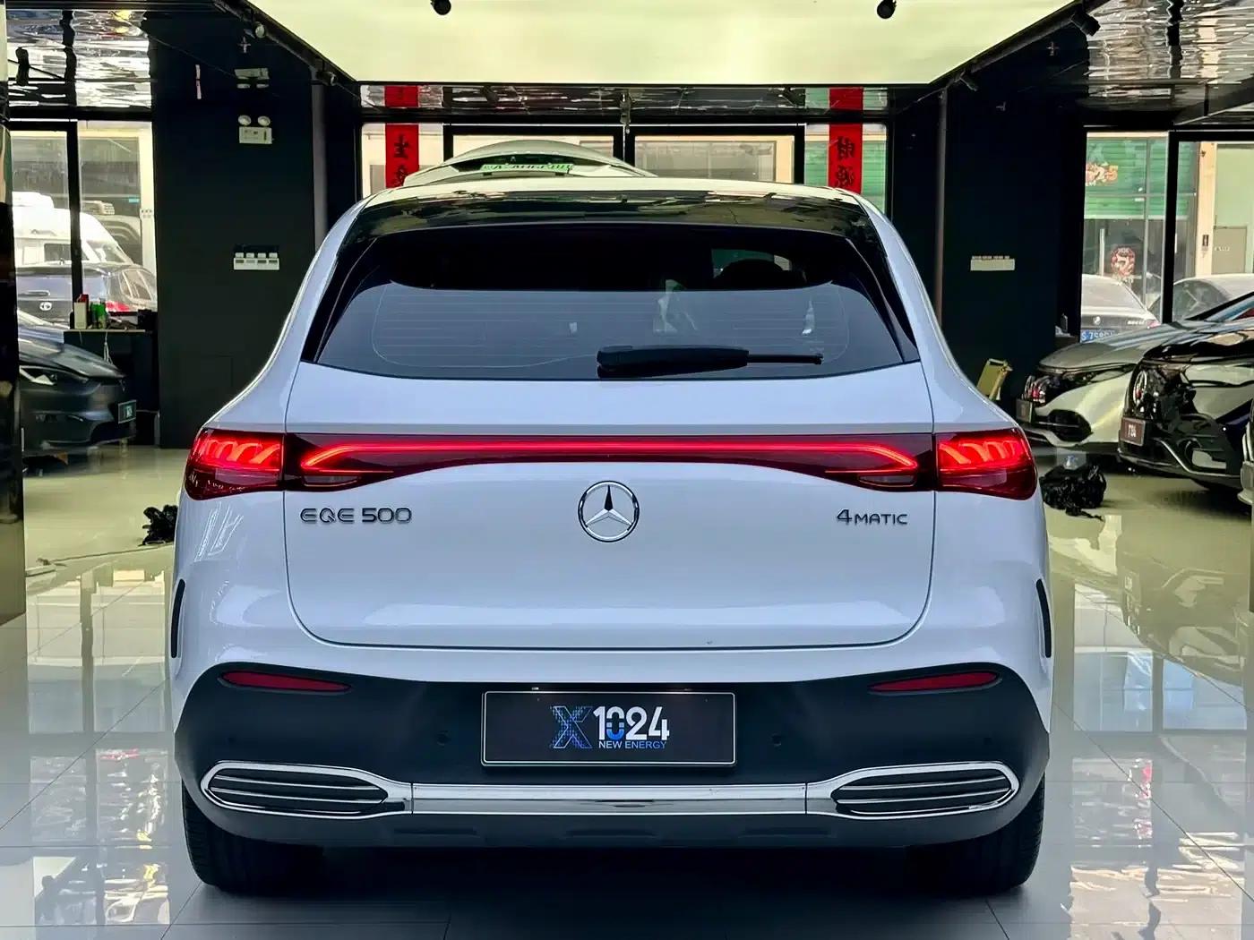 Mercedes-Benz EQE SUV 2023 350 4MATIC Luxury Edition — миниатюра 5