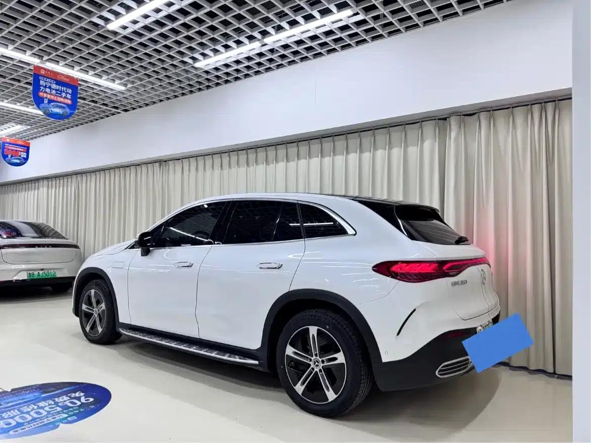 Mercedes-Benz EQE SUV 2023 500 4MATIC — миниатюра 3