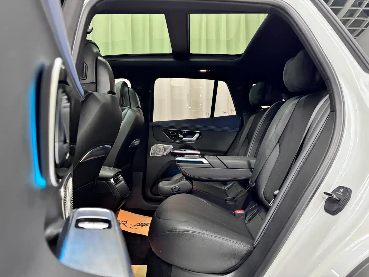 Mercedes-Benz EQE SUV 2023 500 4MATIC — миниатюра 6