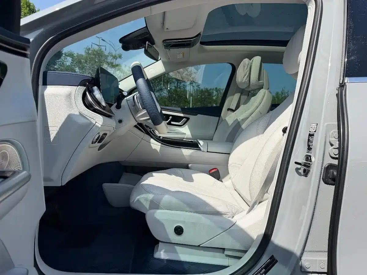 Mercedes-Benz EQE SUV 2023 350 4MATIC Pioneer Edition — миниатюра 10