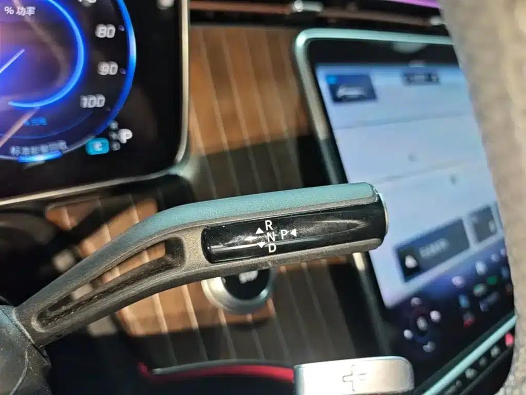 Mercedes-Benz EQE SUV 2023 350 4MATIC Luxury Edition — миниатюра 10