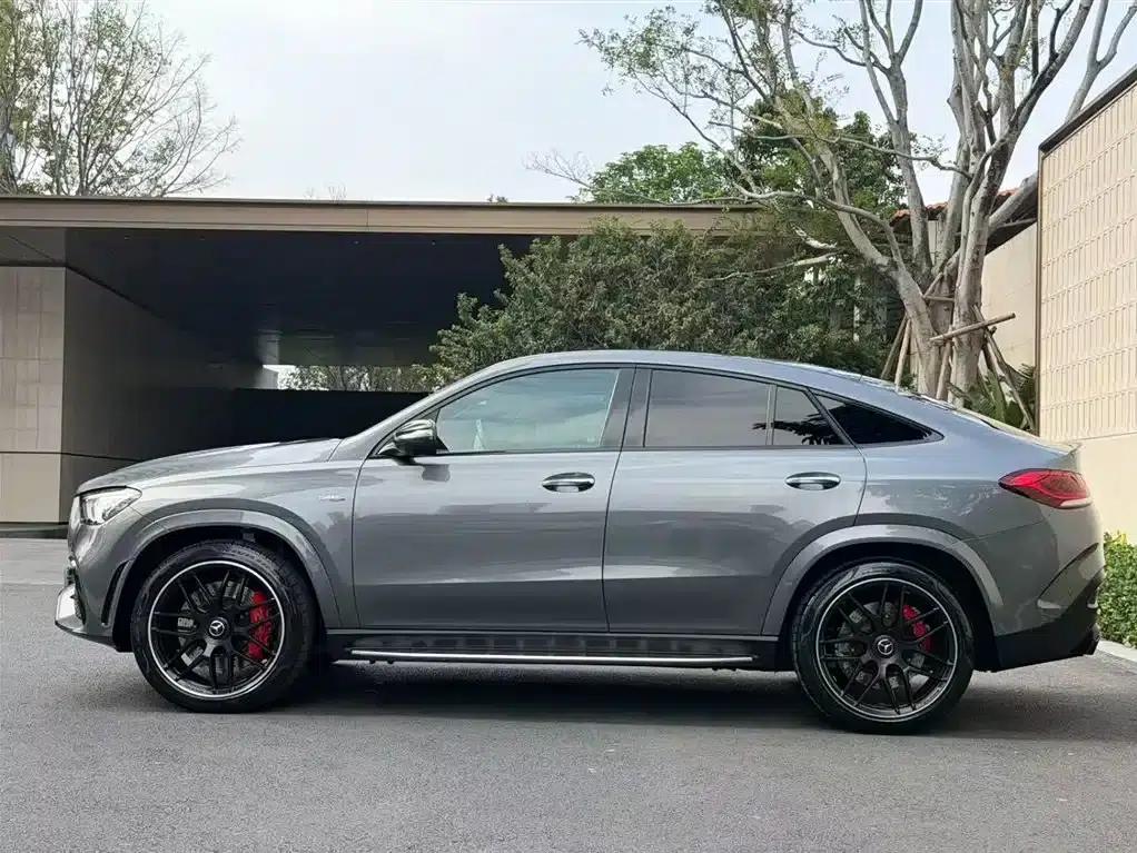 2022 Mercedes-Benz GLE Coupe AMG Model: AMG GLE 53 4MATIC+ Coupe SUV — миниатюра 6