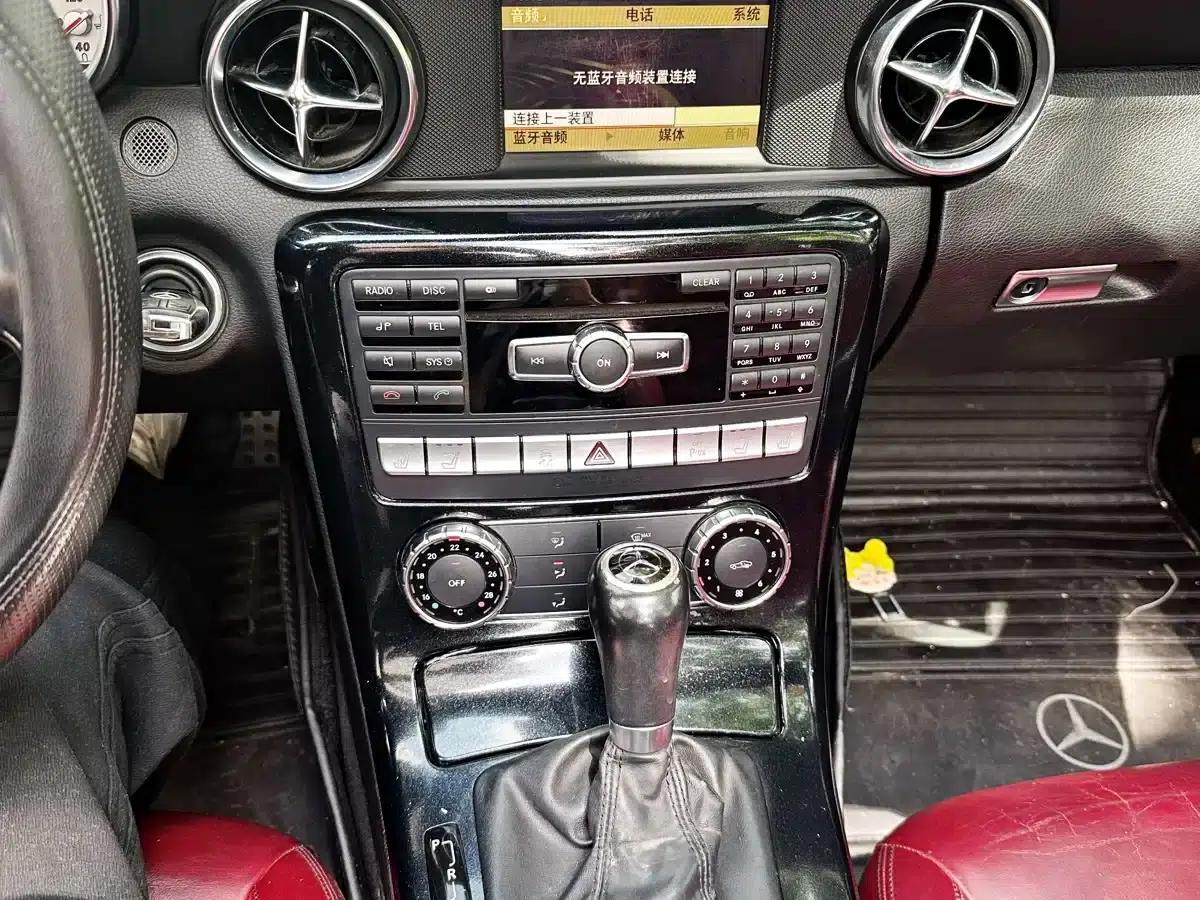 Mercedes-Benz SLK-Class 2011 SLK 200 Fashion Edition — миниатюра 12