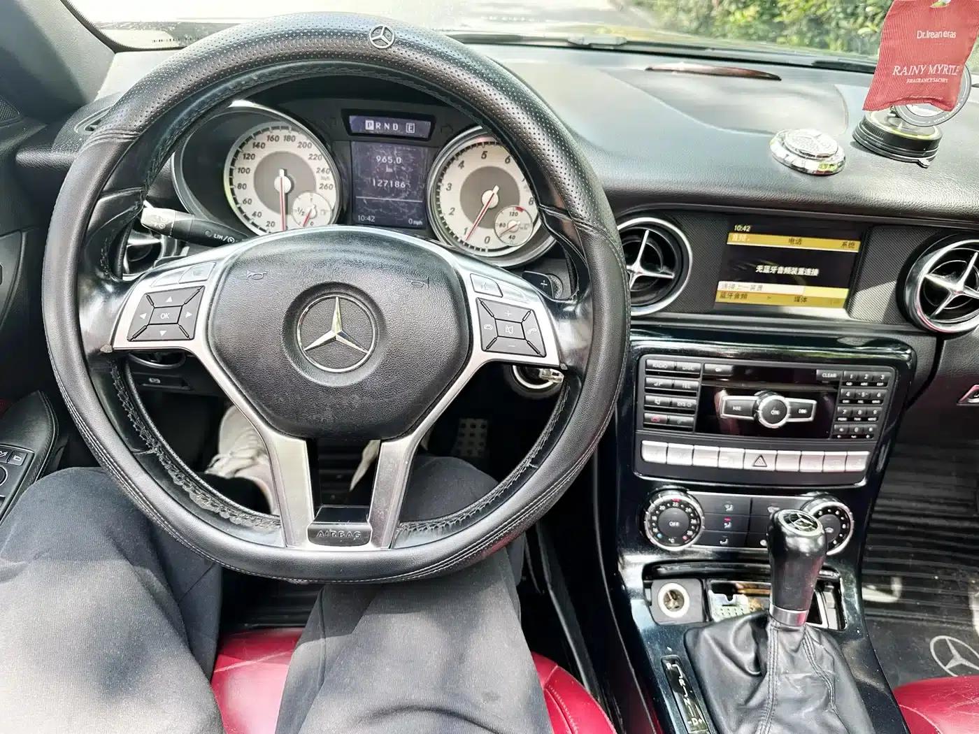 Mercedes-Benz SLK-Class 2011 SLK 200 Fashion Edition — миниатюра 13