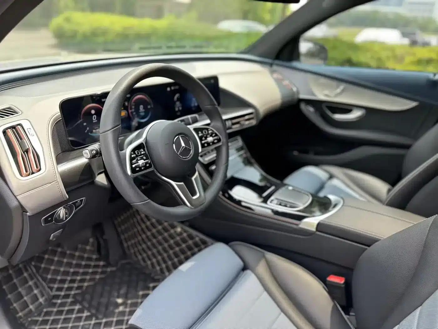 Mercedes-Benz EQC 2021 Model EQC 350 4MATIC — миниатюра 5